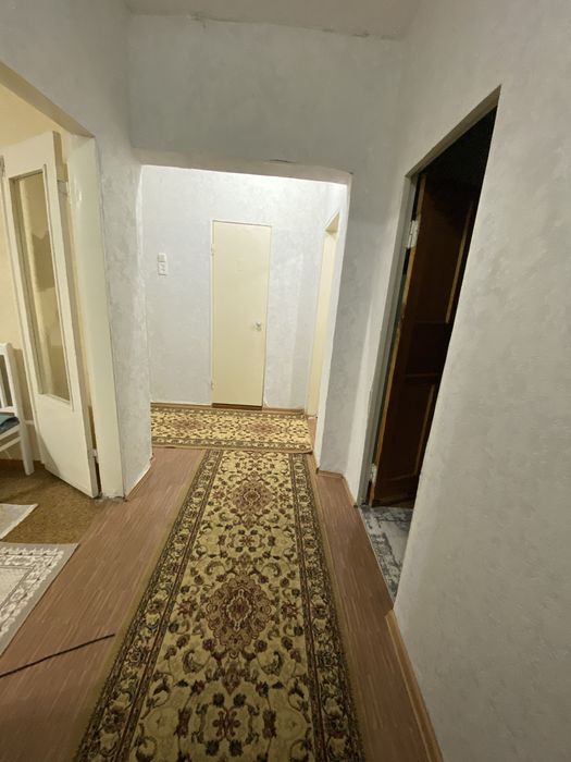 продам квартиру 4 комнатную