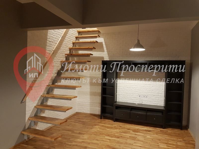 Продава се Тристаен апартамент в София, Център - 100 кв.м за 3050 €/кв.м - Снимка #3