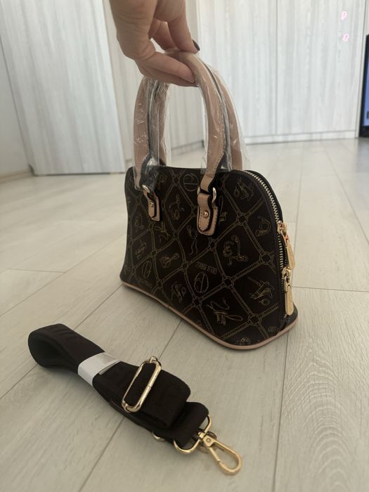 Дамска чанта