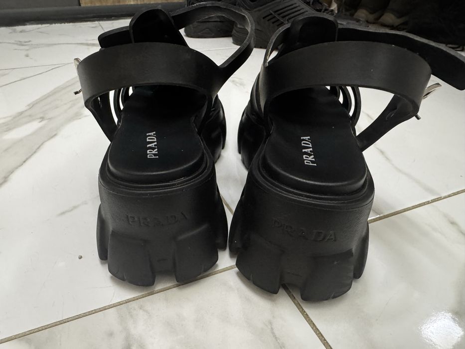 Дамски сандали Prada