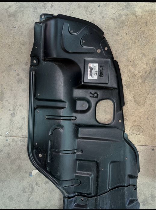 Защита двигателя камри 30-35 оригинал