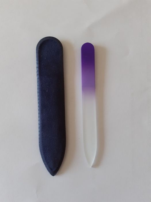 Пила за нокти от стъкло