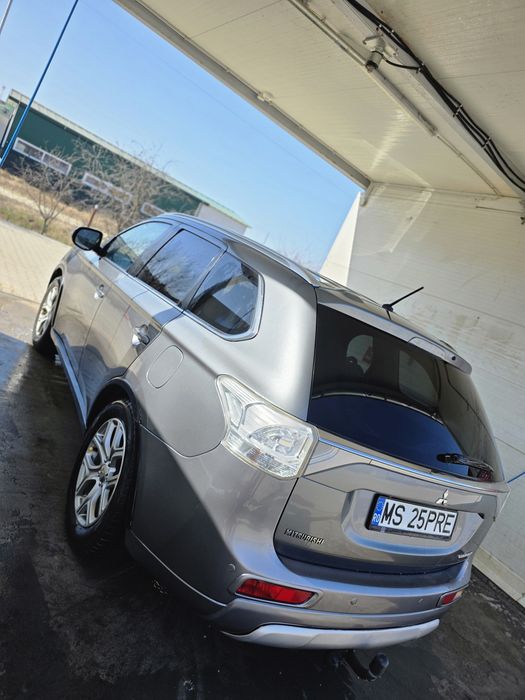 MITSUBISHI Outlander 2014 — imagine 2