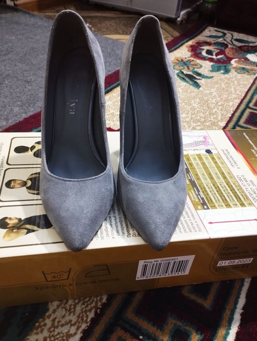 Женская обувь б/у