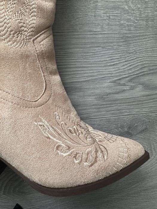 Дамски Ботуши /25