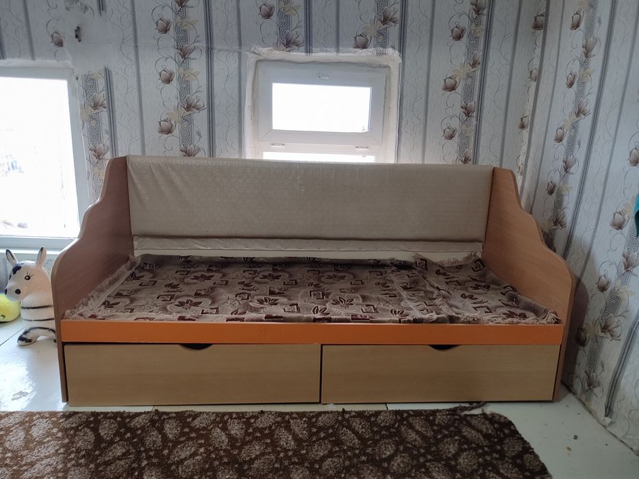 Продам Кровать .