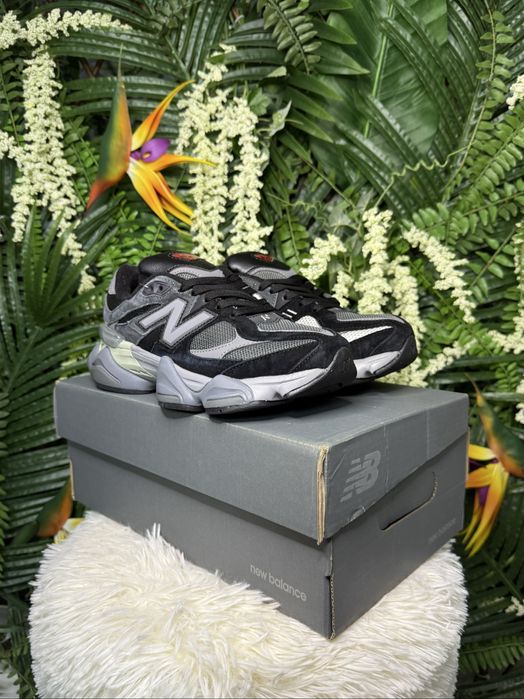 New Balance 9060 Black Grey