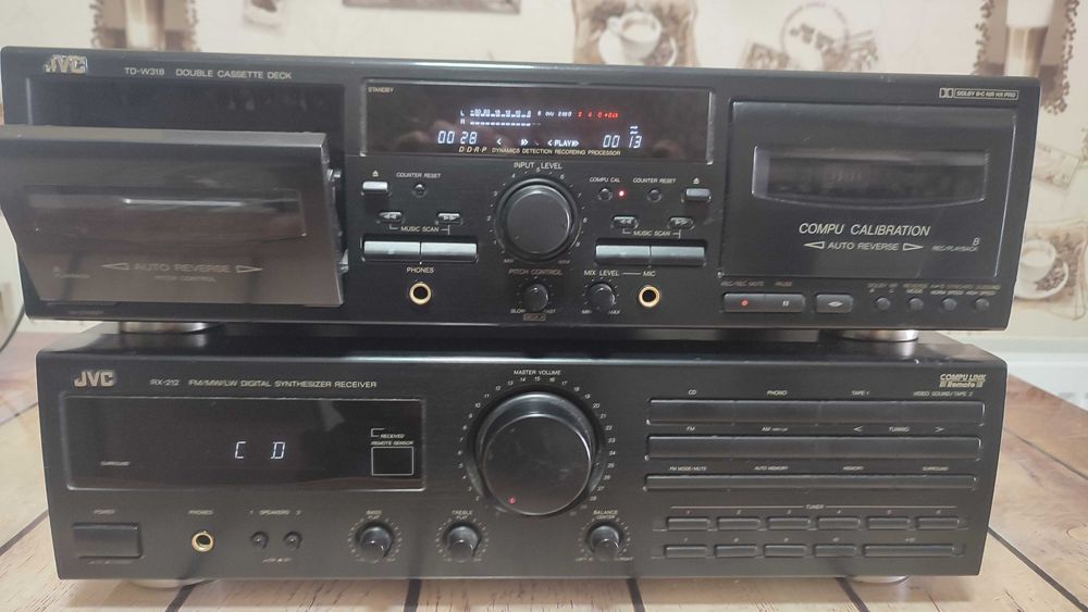 Amplituner JVC, dublu deck JVC.