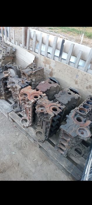 Автозапчасти б/у