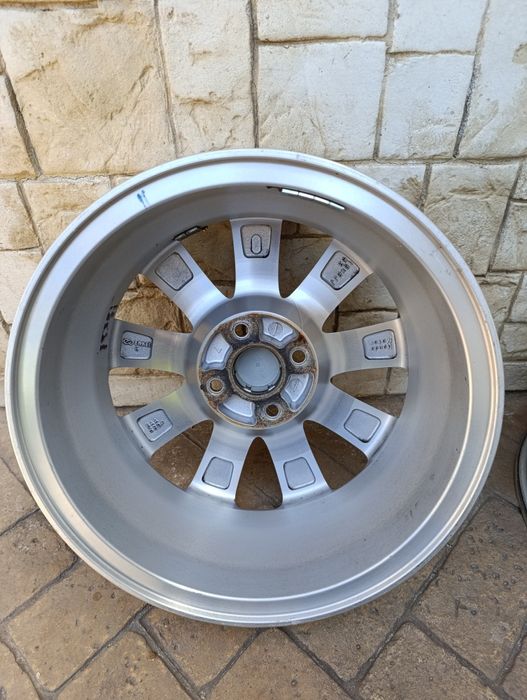 Оригинални джанти за Хонда 4х100 15 цола Jazz,City,Fit