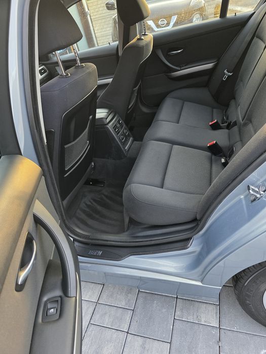 Bmw seria 3 e90 an 2006 posibilitatea rate fără avans
