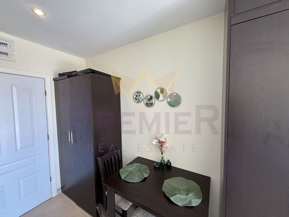 Продава се Едностаен апартамент в к.к. Слънчев бряг - 40 кв.м за 1250 €/кв.м - Снимка #4