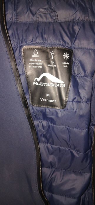 Geaca de iarna mustaghata