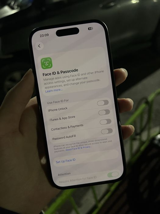 iphone 16 Идеал e-Sim Срочно
