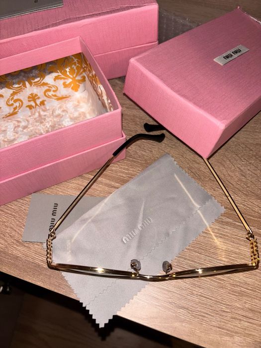 Ochelari de soare Miu miu