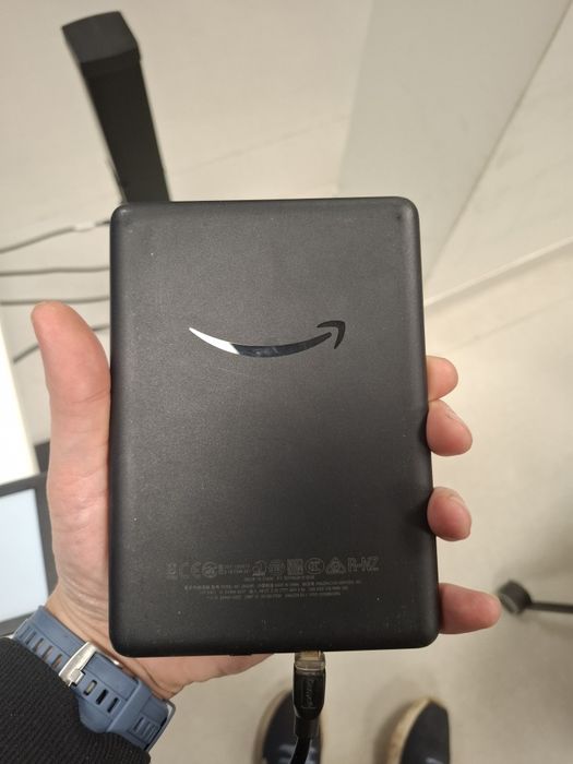 Електронен четец Kindle 10 Basic 4GB