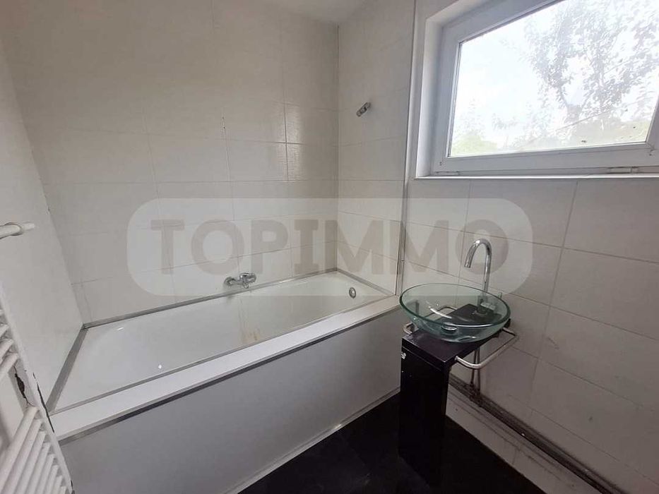 Продава се Къща в с. Чернооково, Област Добрич - 100 кв.м за 357 €/кв.м - Снимка #11