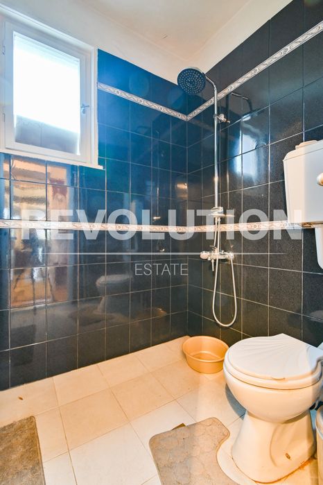 Дава се под наем Четиристаен апартамент в София, Оборище - 90 кв.м за 850 € - Снимка #13