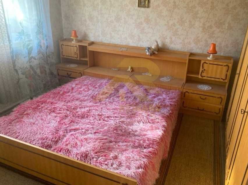 Продава се Двустаен апартамент в Трън - 76 кв.м за 343 €/кв.м - Снимка #3