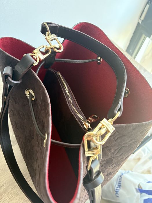 Луксозна дамска чанта