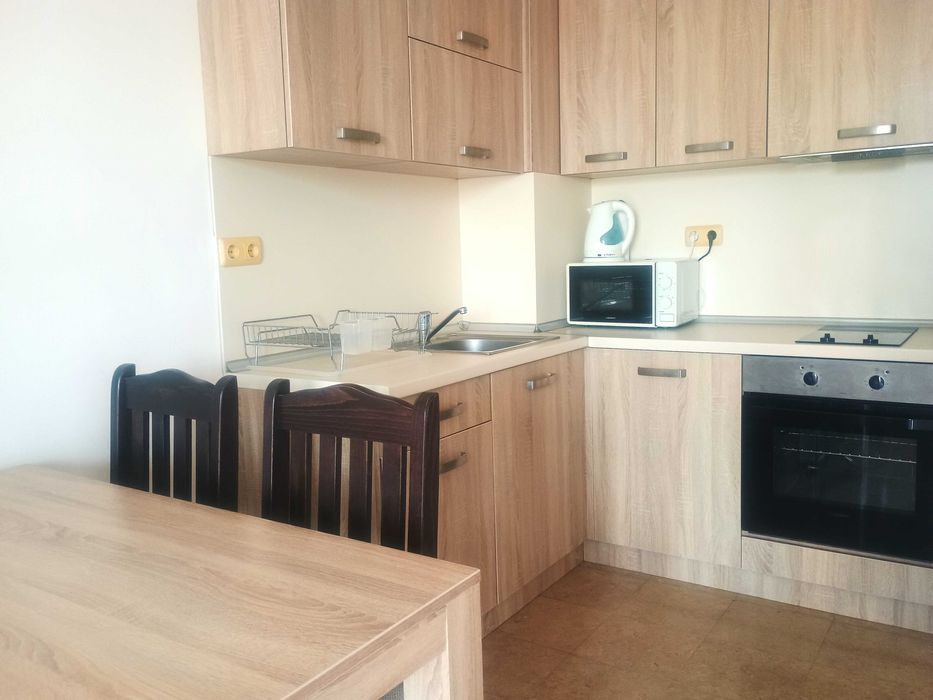 ТОП ЛОКАЦИЯ /Първа линия, до Дюната, гледка море,паркинг и две тераси