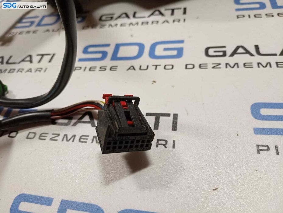Oglinda Electrica Dreapta cu Semnalizare Volkswagen Passat B6 2005 - 2010 Cod 3C0857934 [M4499]