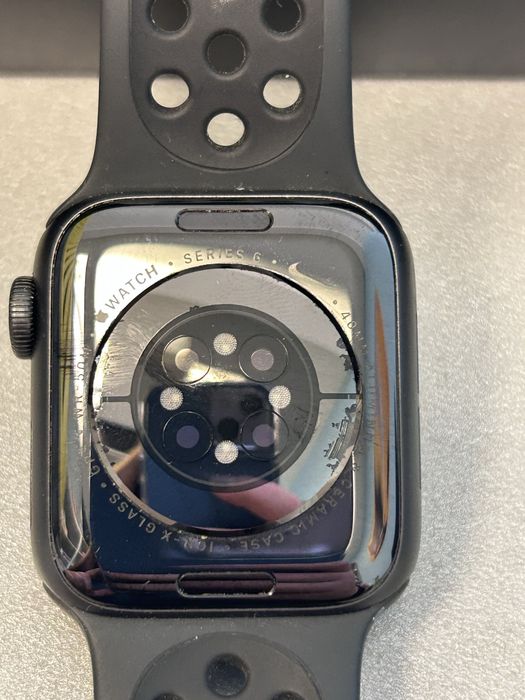 Apple Watch Series 6 Nike (GPS) – 40 mm