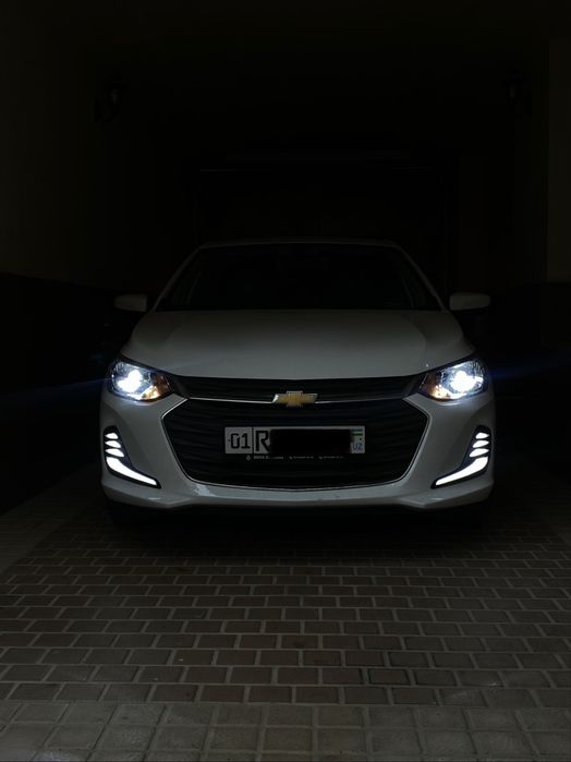 Onix 2023 3LT сотилади, рассрочка обмен йок