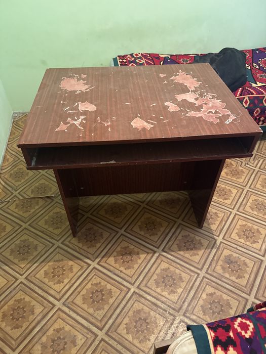 Мебель срочно даром