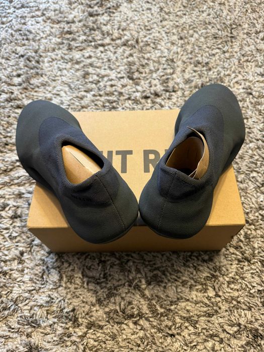 adidas yeezy knit rnr