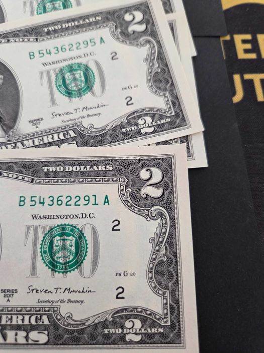 Vând bancnote de 2 Dolari USD 2017 A în stare impecabilă