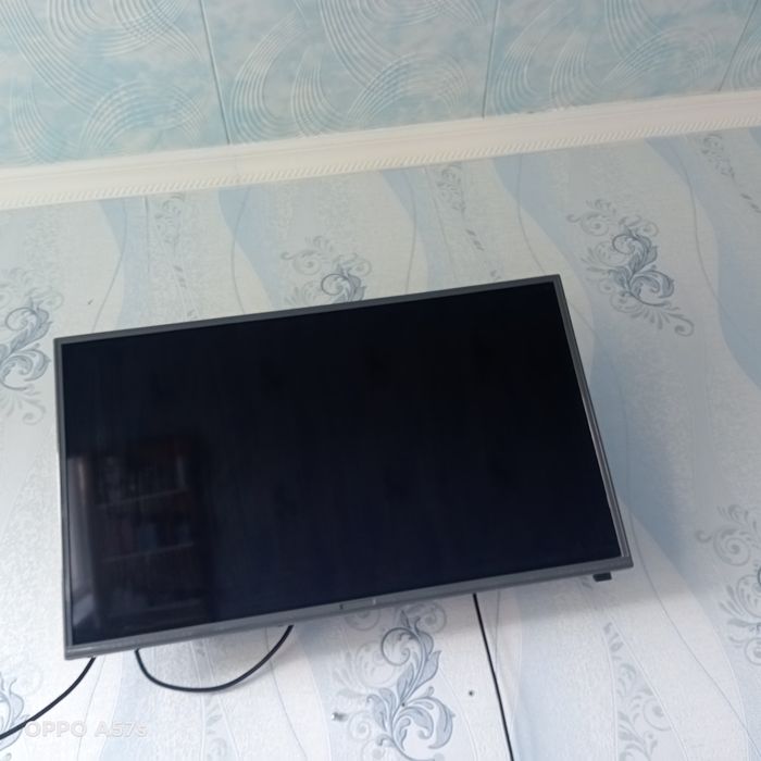 2ta 32 lik Televizor sotiladi 2ta pulti bilan
