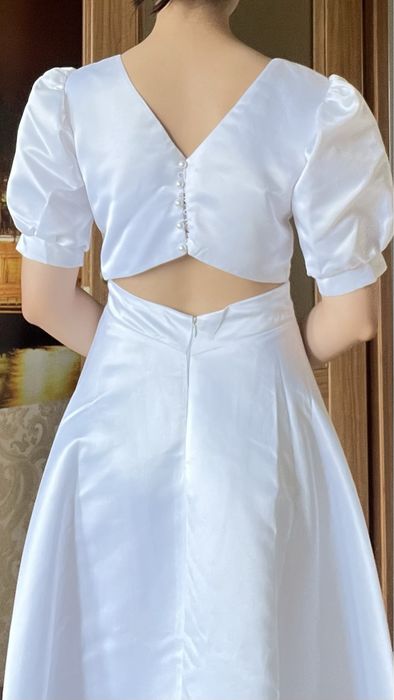 Продам красивое белое платье