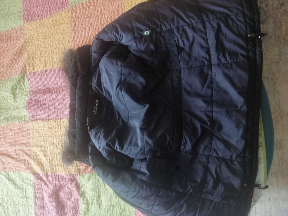 Продам куртку zimart