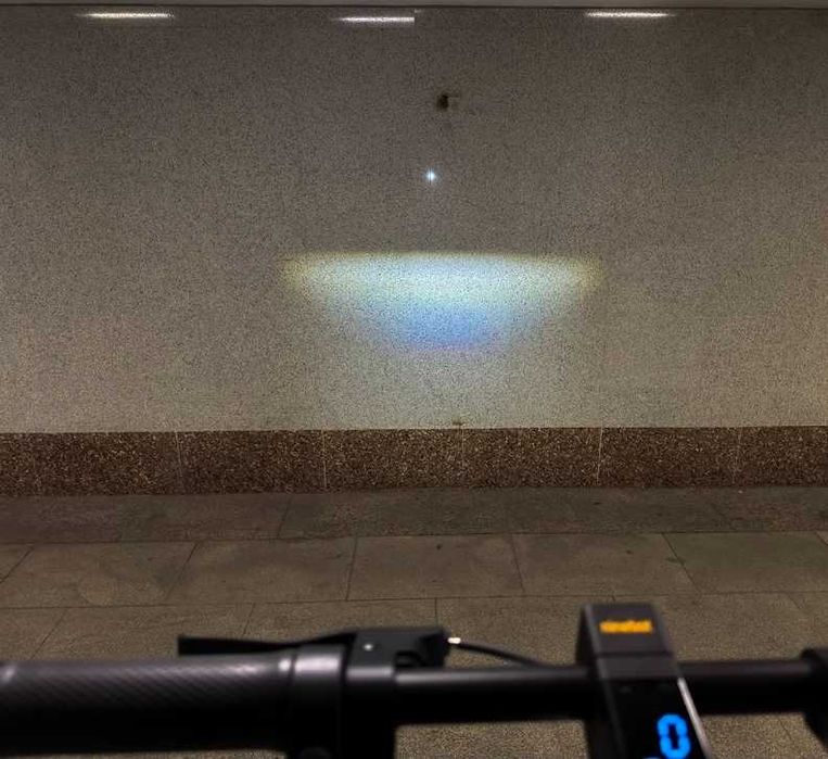 Шикарный электросамокат оригинал Ninebot Max G2