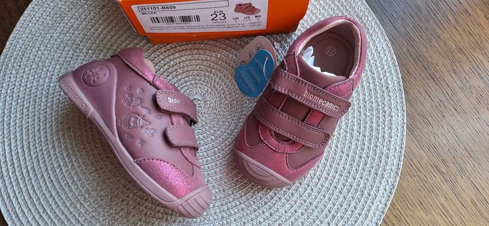 Нови обувки/маратонки/сникърси Biomecanics, Gioseppo, Geox - н.23