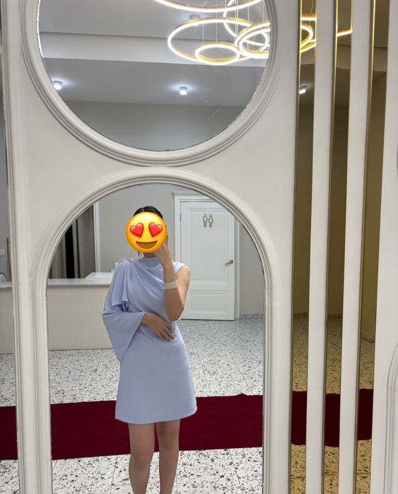Платье из бренда Lichi