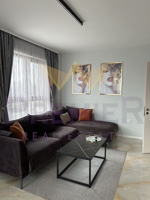 Дава се под наем Тристаен апартамент в Варна, Бриз - 110 кв.м за 1500 € - Снимка #4