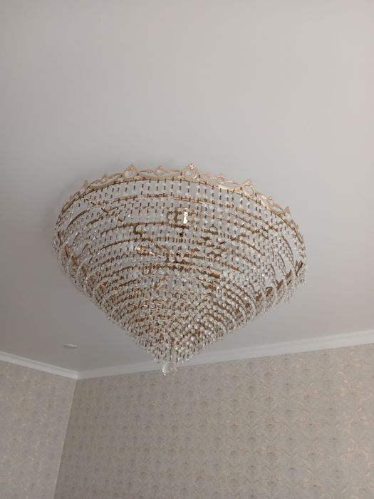 Продаётся Продаётся Продаётся Продаётся люстры хрустальный недорого пр