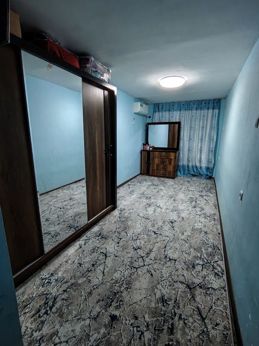 1 xonali kvartira srochna sotiladi