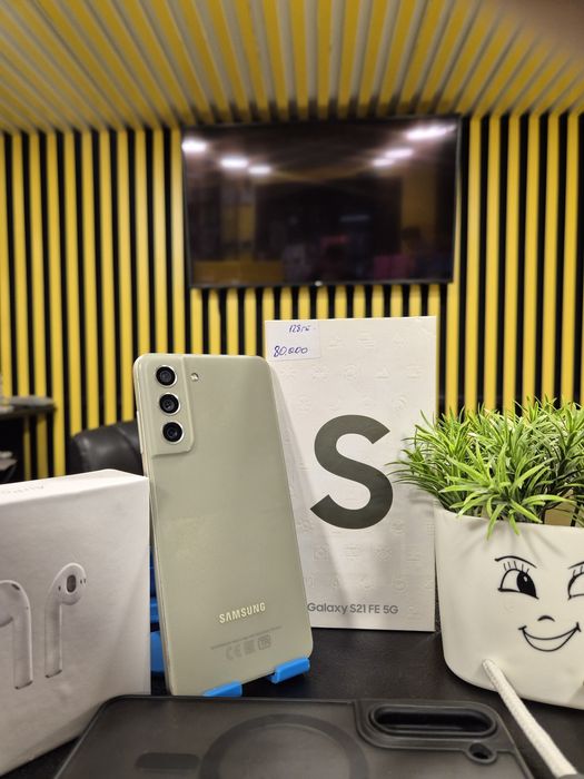 Samsung S21 FE, 128гб