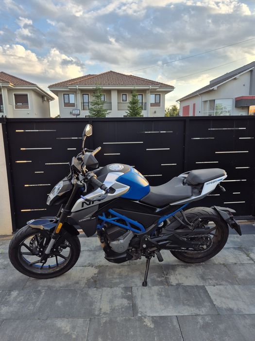 CF Moto 300nk 2023