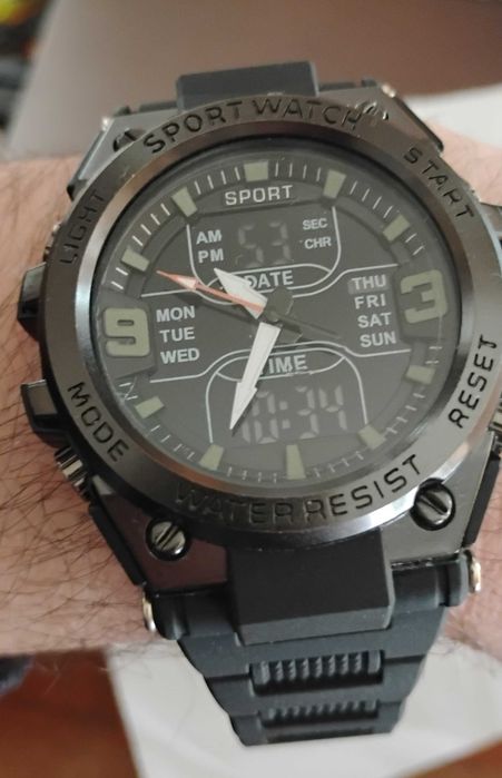 Мъжки  ръчен часовник, спортен