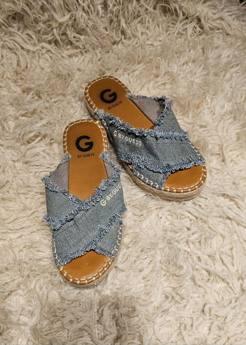 Оригинални чехли тип еспадрили GUESS