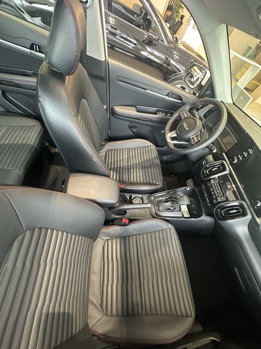 Kia Sonet 65,000,000soʻmga