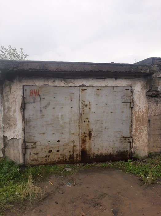 СРОЧНО!!! Продам гараж общество "Бахор".