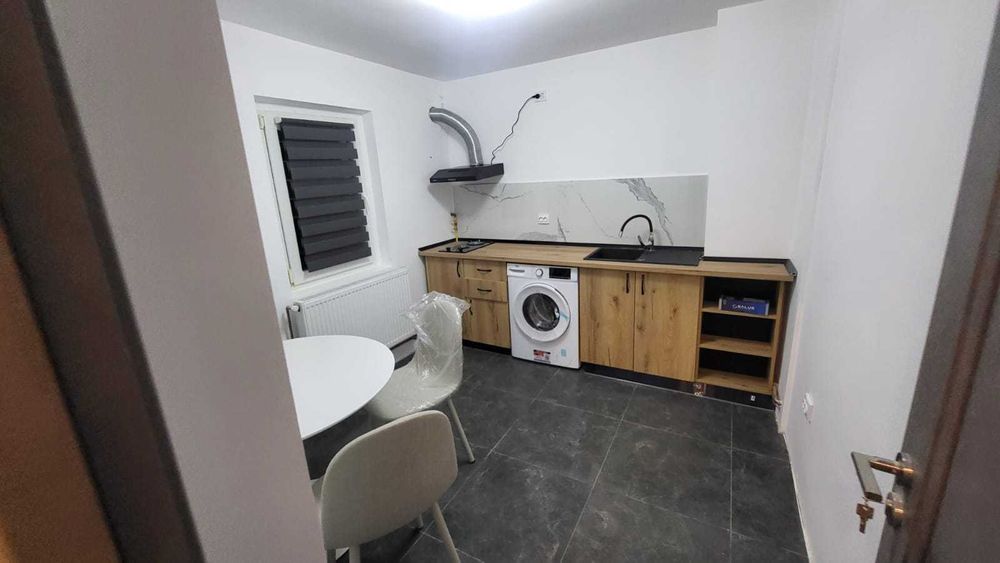 Garsoniera 41 mp de vânzare