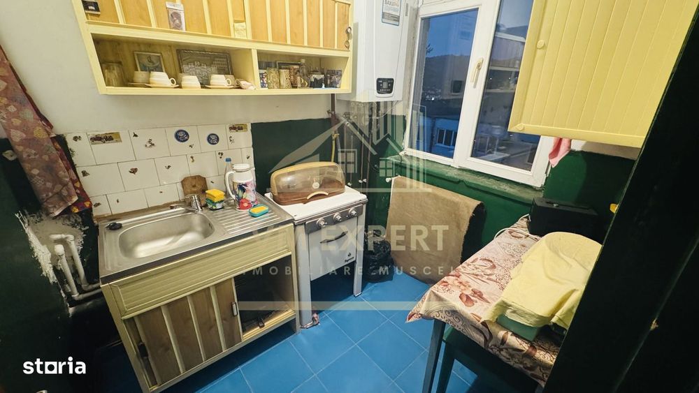 Garsonieră Decomandată Confort 1 Etaj 4 Campulung — fotografia 3