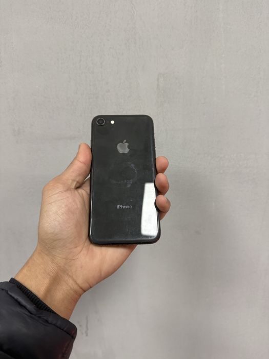 Srocna sotiladi Iphone 8 256 gb