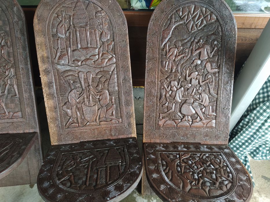 Уникален комплект маса и 4 стола от цяло масивно дърво-РЪЧНА ИЗРАБОТКА